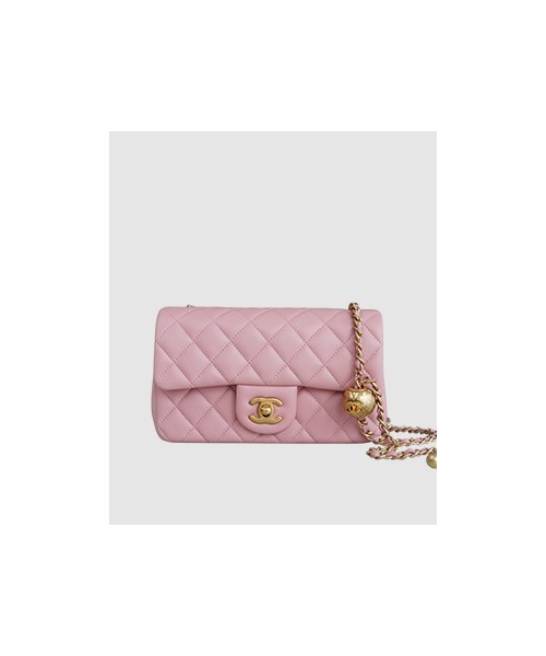 샤넬 클래식 메탈볼 플랩백 핑크 금장 램스킨