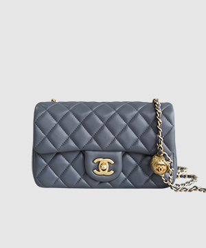 샤넬 클래식 메탈볼 플랩백 그레이 금장 램스킨
