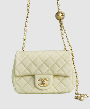 샤넬 메탈볼 플랩백 옐로우 금장 램스킨