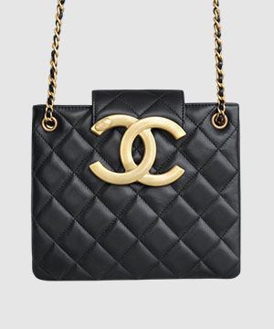 샤넬 24C 크루즈 레트로 라지 램스킨 블랙