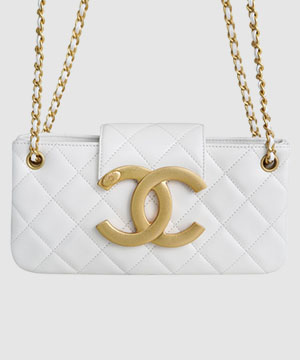 샤넬 24C 크루즈 메신저 백 라지 빅로고 화이트
