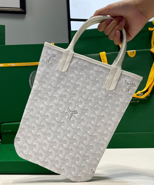 고야드 포아티에 토트백 화이트