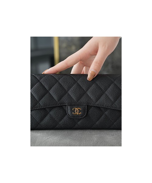 샤넬 똑딱이 장지갑 캐비어 금장 AP0241