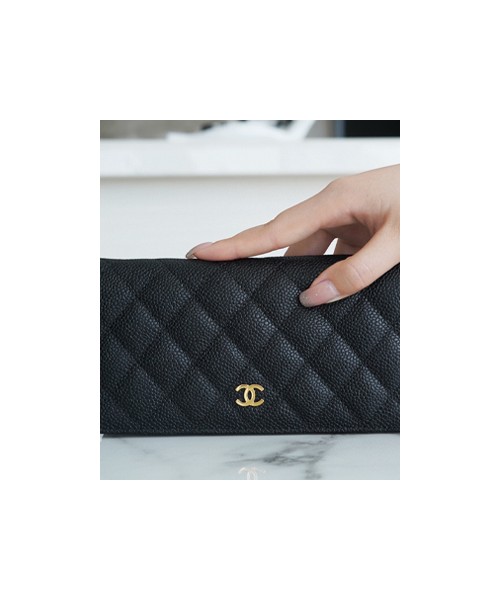 샤넬 클래식 롱 플랩 지갑 캐비어 금장 A31509