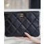 샤넬 19 클러치 백 램스킨 금장 AP0952