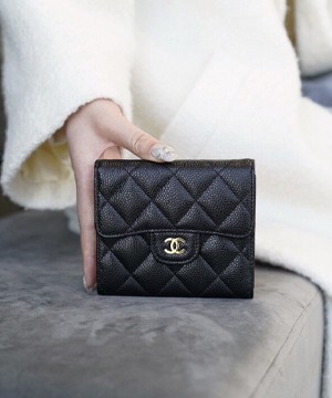 샤넬 캐비어 반지갑 캐비어 금장 AP0231