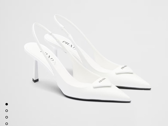 프라다 유광 슬링백 구두