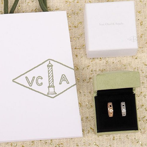 반클리프 뻬를리 클로버 스위트 링