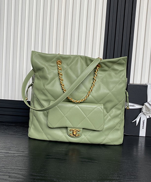 샤넬 25C 크루즈 쇼핑백