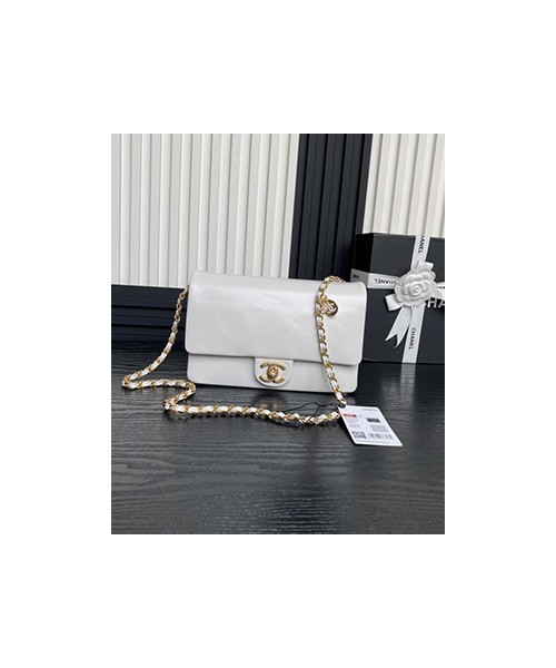 샤넬 스몰 플랩 백 유광 그레인드 카프스킨