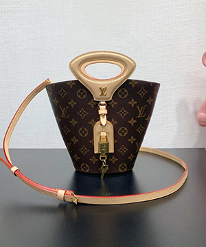 루이비통 리바쥬 BB 백 M14680