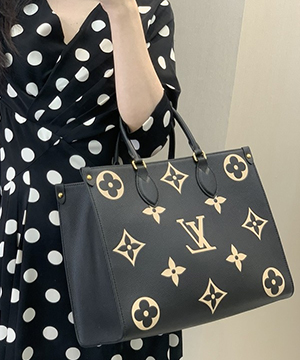 루이비통 온더고 MM 블랙 베이지 M45495