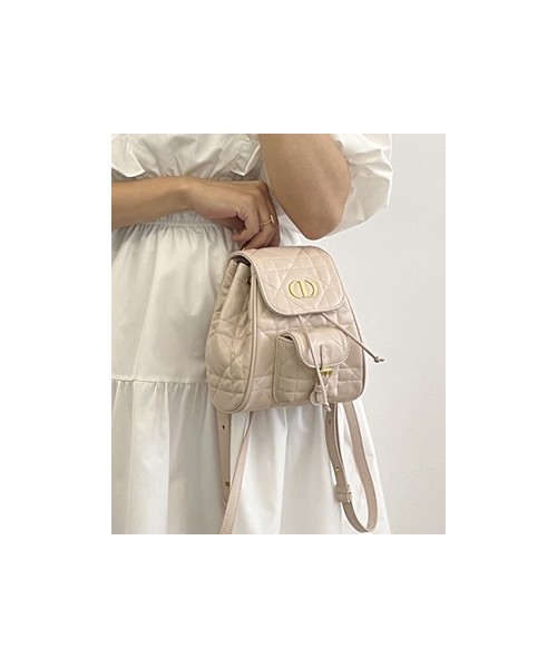 디올 카로 백팩 스몰