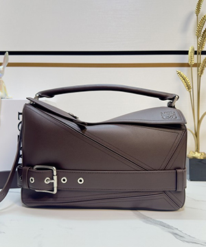 로에베 25FW 퍼즐 바이커 33