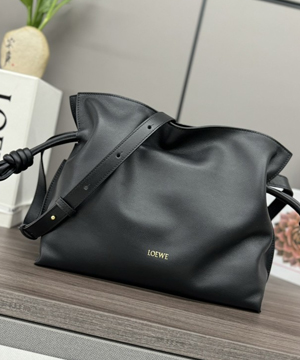 로에베 플라멩코 미디움 숄더