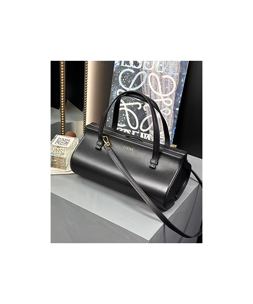 로에베 스몰 클래스프 백