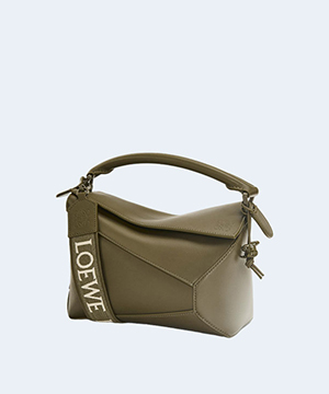 로에베 사틴 스몰 퍼즐 엣지 백 카키