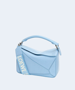 로에베 사틴 스몰 퍼즐 엣지 백 라이트 블루