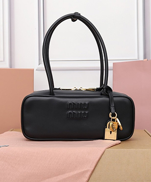 미우미우 레더 탑핸들 보 백 5BB173