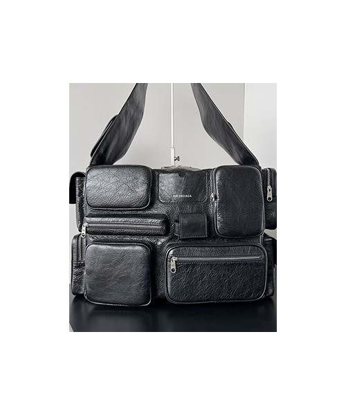 발렌시아가 수퍼비지 라지 슬링백 70216821