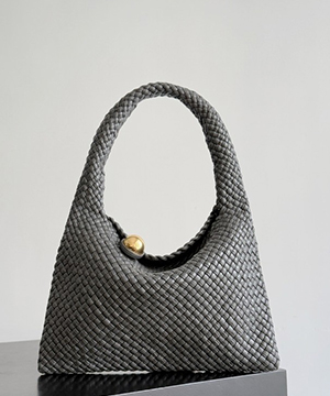 보테가베네타 토스카 숄더백 31