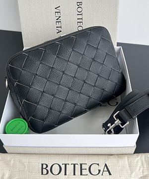 보테가베네타 인트레치아토 크로스백 755925