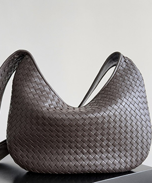 보테가베네타 인트레치아토 크로스바디 826877