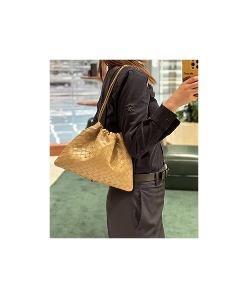 보테가베네타 더스트 숄더