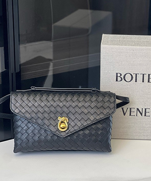 보테가베네타 Knot Lock 인트레치아토 숄더백