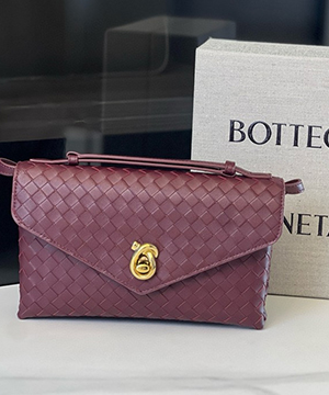 보테가베네타 Knot Lock 인트레치아토 숄더백