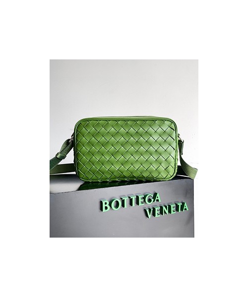 보테가베네타 인트레치아토 루프 크로스백