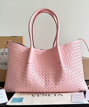 보테가베네타 피나코테카 43