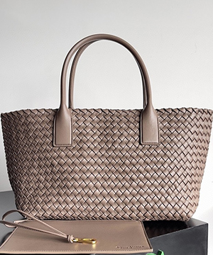 보테가베네타 인트레치아토 나파 까바 48