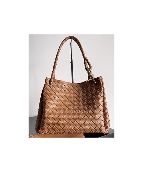 보테가베네타 안디아모 파라슈트 라지