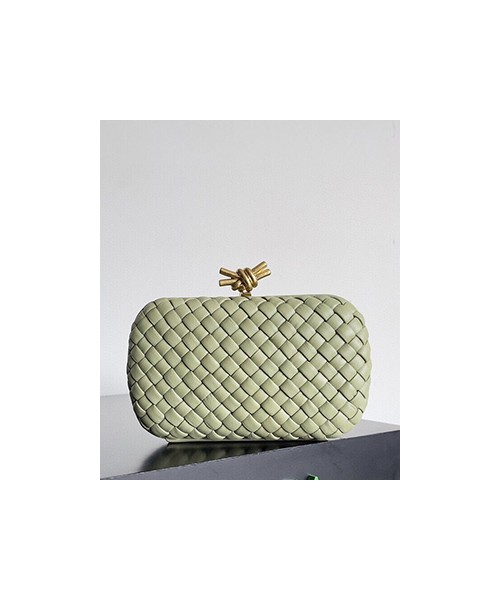 보테가베네타 놋 클러치