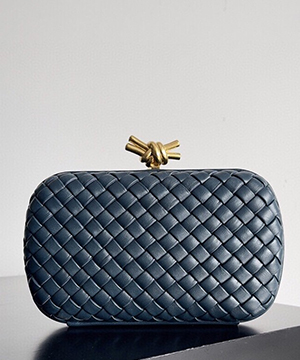 보테가베네타 놋 클러치