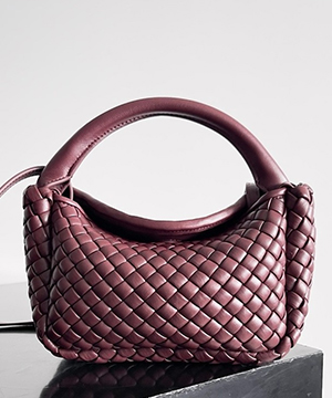 보테가베네타 코블 인트레치아토 레더 토트 백