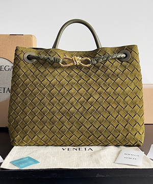 보테가베네타 미디엄 안디아모 스웨이드 32