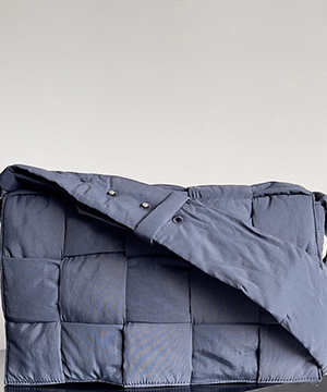 보테가베네타 필로우 카세트 크로스 41