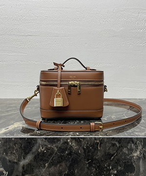 셀린느 베니티 내츄럴 카프스킨