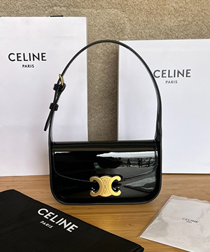 셀린느 트리옹프 테렌스 숄더