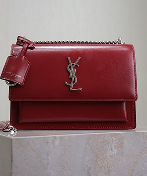 생로랑 선셋백 레더 미듐 은장