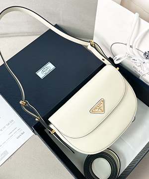 프라다 아르케 플랩 레더 숄더 1BD365