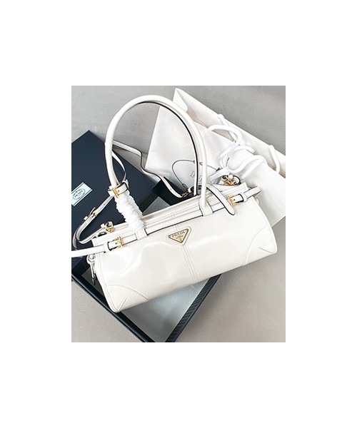 프라다 보니 미디엄 레더 1BA426