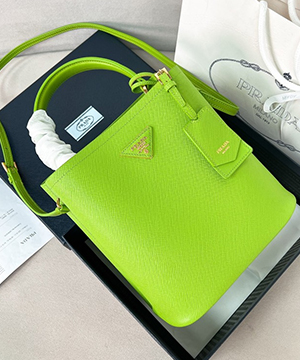 프라다 사피아노 파니에 레더 1BA212