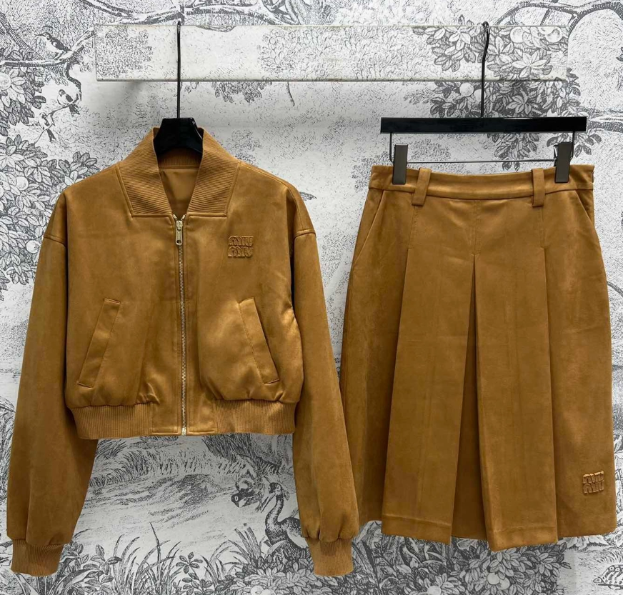 미우미우 재킷 코트+셔링 스커트