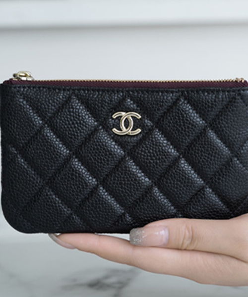 샤넬 클래식 미니 파우치 캐비어 은장 A82365