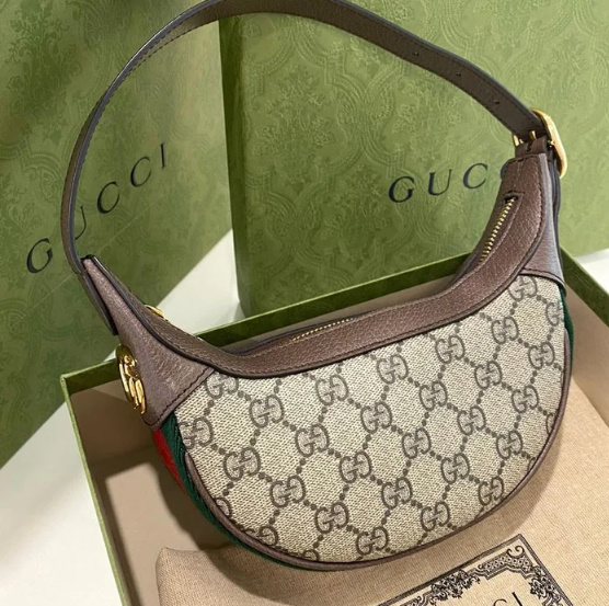구찌 오피디아 GG 미니 호보 숄더백 가로 20cm x 세로15cm x 너비 5cm