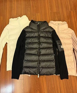 몽클레어 캐쥬얼 로고 패딩