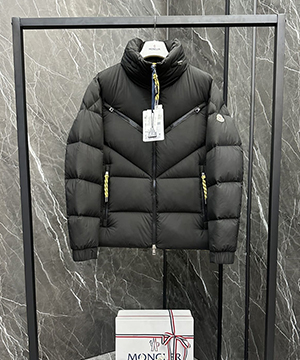 몽클레어 카트마이 Katmai 남성 숏 패딩